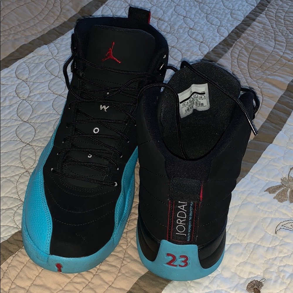 Men’s Air Jordan Retro 12’s Gamma Blues, Size 10.5